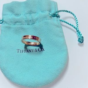 Tiffany 1837® ring Rubedo metal